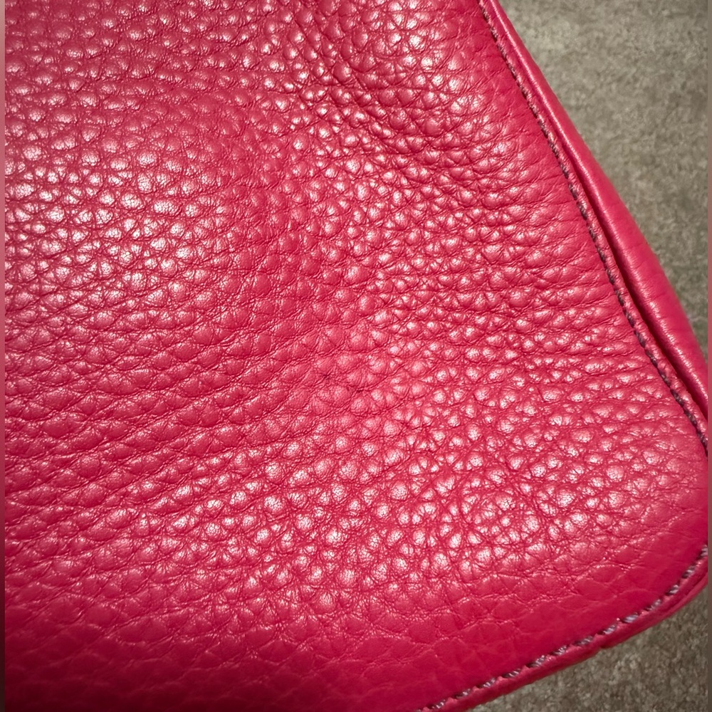 Super cute EUC Pink Leather Chelsea Coach Shoulder Bag - Picture 5 of 7